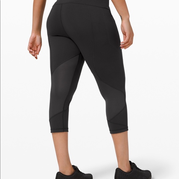 Lululemon Pace Rival Crop - Picture 2 of 10